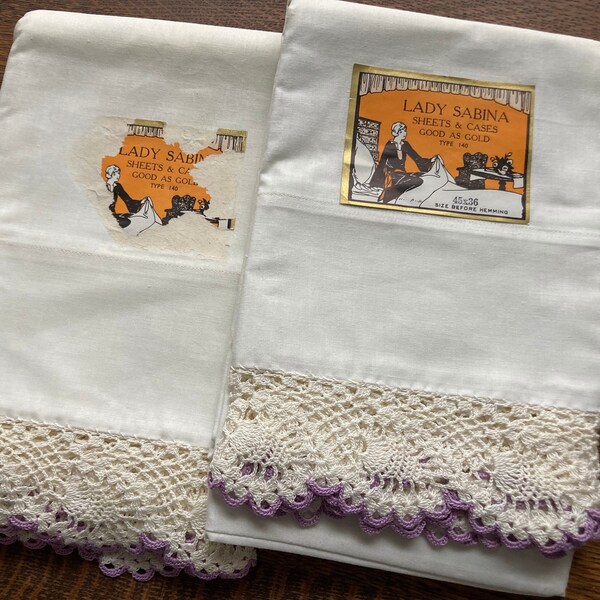 LADY SABINA Set of Vintage White Pillowcases~Pillowcase Pair~Feather Crocheted Ends~Purple Ends~Crochet~Unused~Polished Cotton~H.-Made