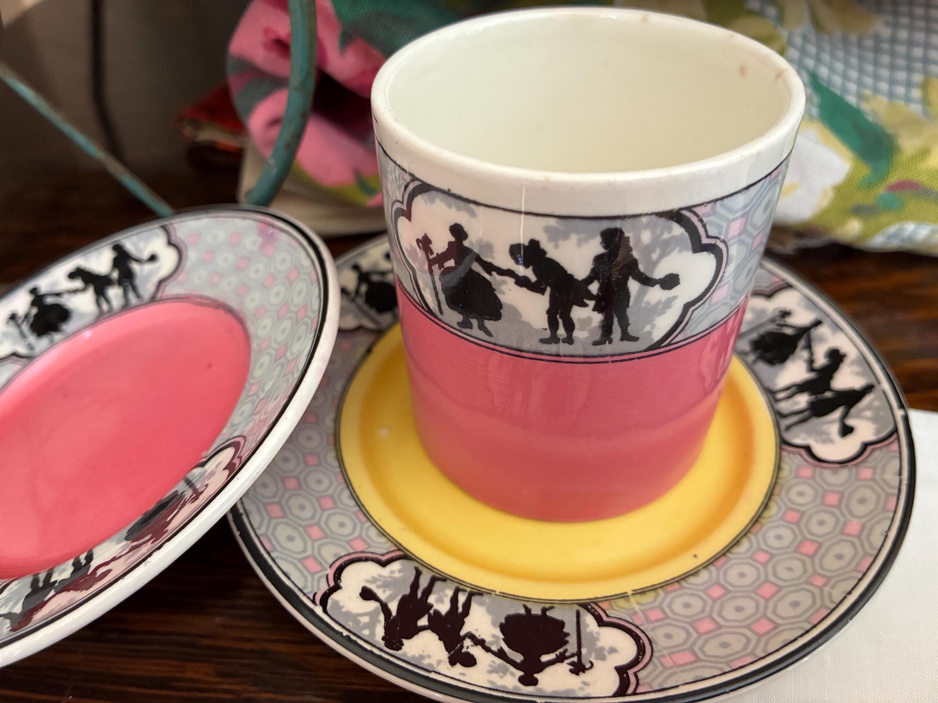 Pink Black Dishes