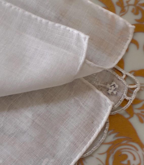 Vintage White Handkerchief Script Initial "E" ~ S… - image 18