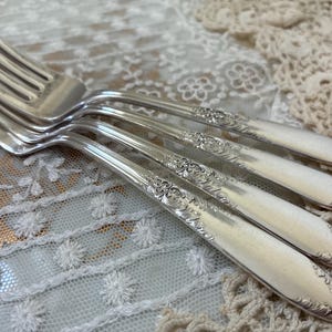 Vintage "King Edward" National Silver Co Silverplate Salad Fork Set ~ Four (4) Forks ~ 1930's- 1950's