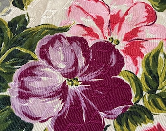 Vintage Bark Cloth Fabric: Lavish Floral Bouquets, French Country Style (35 x 76 Inches)