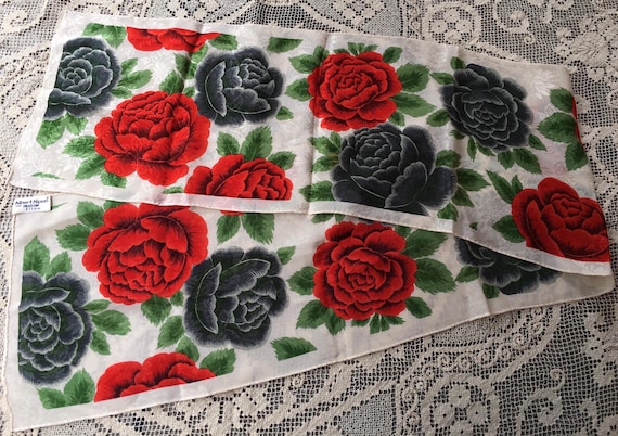 Red & Gray ROSES Albert Nipon Vintage All Silk Sc… - image 3