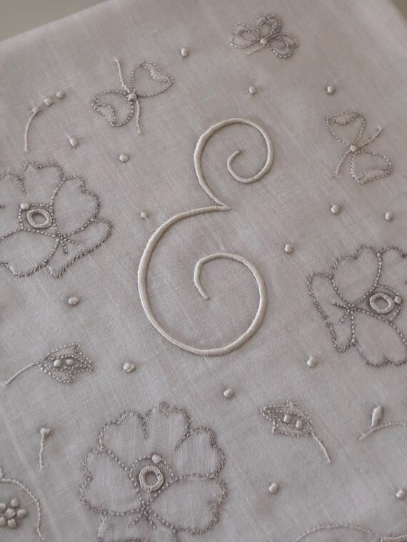 Vintage White Handkerchief Script Initial "E" ~ S… - image 3