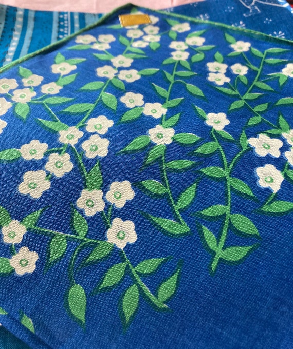 Blue Linen with White Flower Sprays~Vintage Handk… - image 9