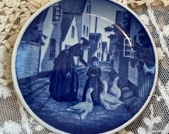 ROYAL COPENHAGEN Denmark Butter Pat ~ Village Scene Mother, Child & Geese