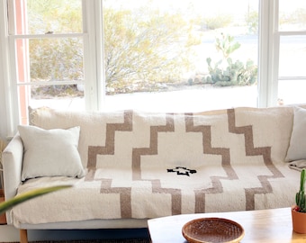 Whitesands // Handwoven Blanket