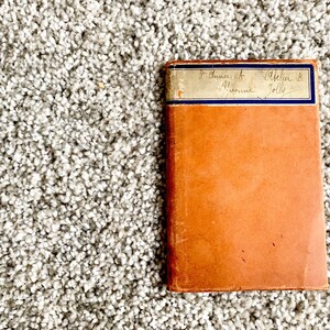 Diario de la libreta de calificaciones por Yvonne Jolly
