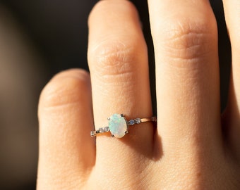 Dainty oval opal engagement ring, Women silver opal promise ring, Opal anniversary ring, Opal jewelry, Anniversary ring gift, Gemstone ring