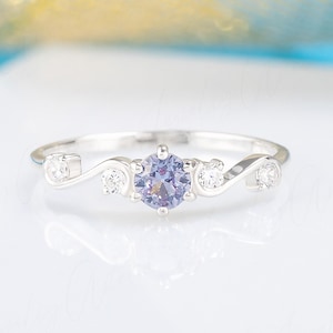 Women 925 sterling silver alexandrite ring, Vintage style art deco alexandrite engagement ring, Dainty alexandrite promise ring for her