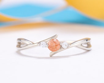 Dainty minimalist sunstone promise ring for her, Unique Celtic style sunstone engagement ring,Sunstone wedding ring,Gemstone birthstone ring