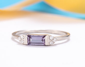 Unique baguette alexandrite engagement ring, Dainty alexandrite promise ring for her, Custom stone ring, Birthstone ring, Gemstone ring gift