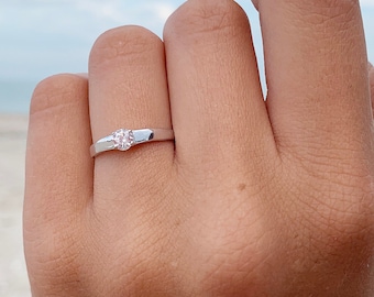 Solitaire Silver Ring, Women Promise Ring, Elegant Ring, Silver Ring For Her, Promise Ring Silver, CZ Solitaire Ring, Personalized Ring