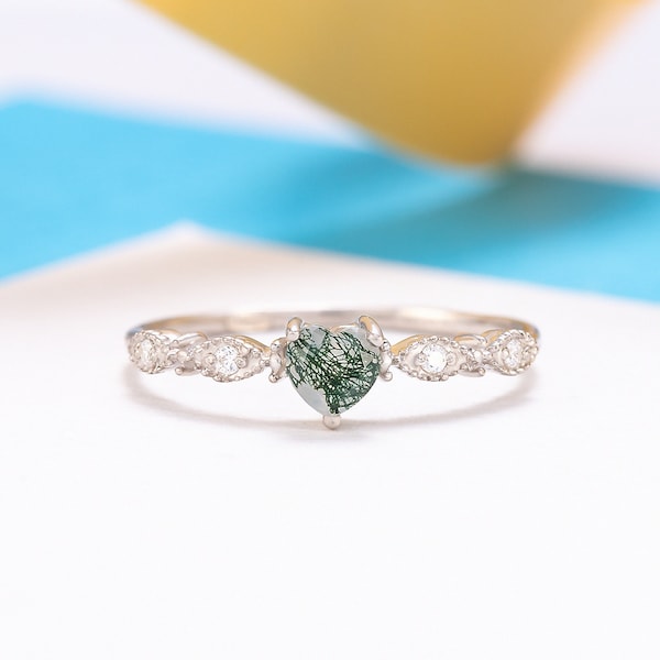 Dainty heart moss agate promise ring for her, Unique heart moss agate engagement ring, Birthstone ring, Birthday gift for her, Gemstone ring