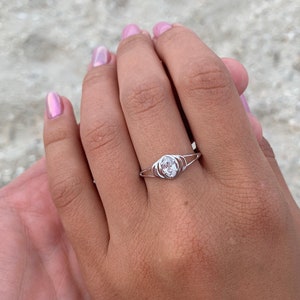 Simple & dainty 925 sterling silver art deco promise ring for her,Unique womens solitaire promise ring,Small delicate silver engagement ring