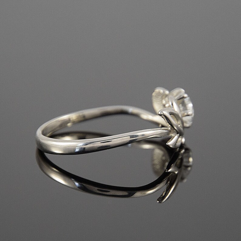 Pretty ring Small ring Gift for girlfrined Petite ring Promise ring Tiny ring Elegant ring Dainty ring Cute ring Delicate ring