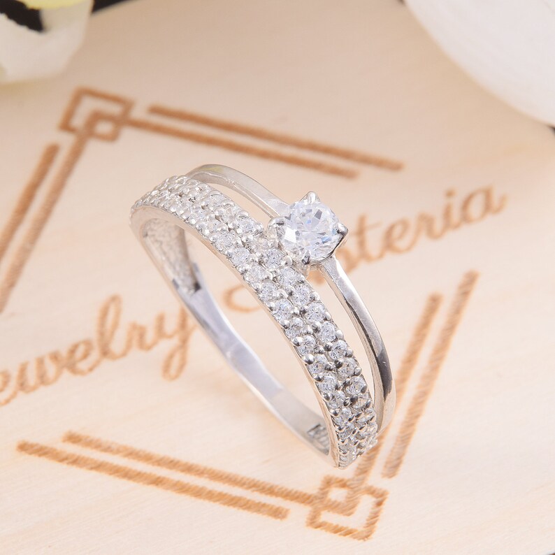 Unique wedding band White stone ring,CZ wedding band,Elegant ring Wide wedding band Silver wedding band Round cut ring Multistone ring
