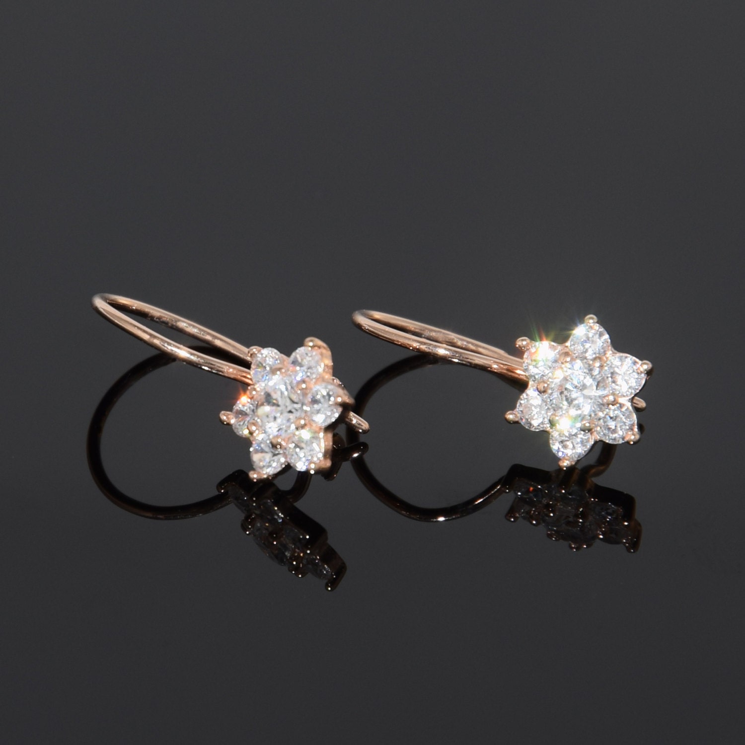 Rose gold earings Flower earrings Small earrings Dainty Etsy