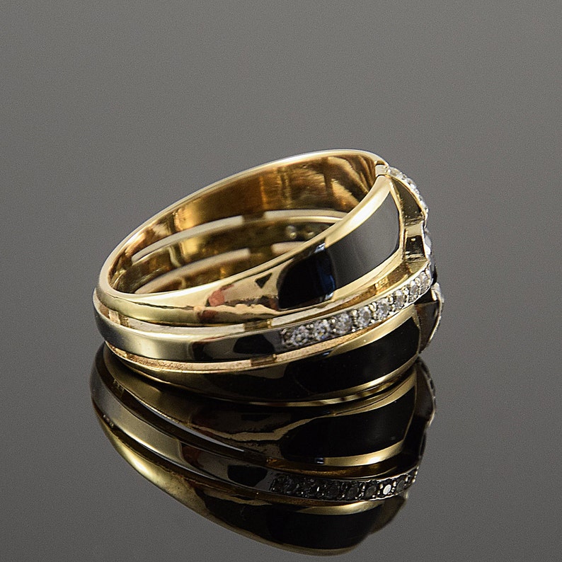 Men signet ring Gold signet ring Geometric ring Unique men ring Signet ring Black stone ring Men ring gold Black ring men