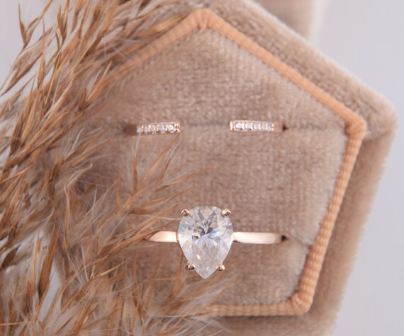 Simple elegant deals wedding ring sets