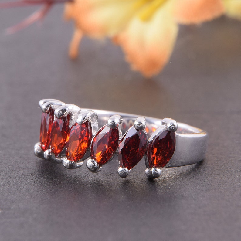 Red stone ring Garnet ring band Anniversary ring Marquise ring Garnet ring January birthstone Silver garnet ring Red gemstone ring