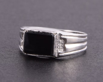 Onyx silver ring, Black onyx ring, Onyx signet ring, Men signet ring, Men signet silver, Black onyx jewelry, 925 onyx ring, black ring men