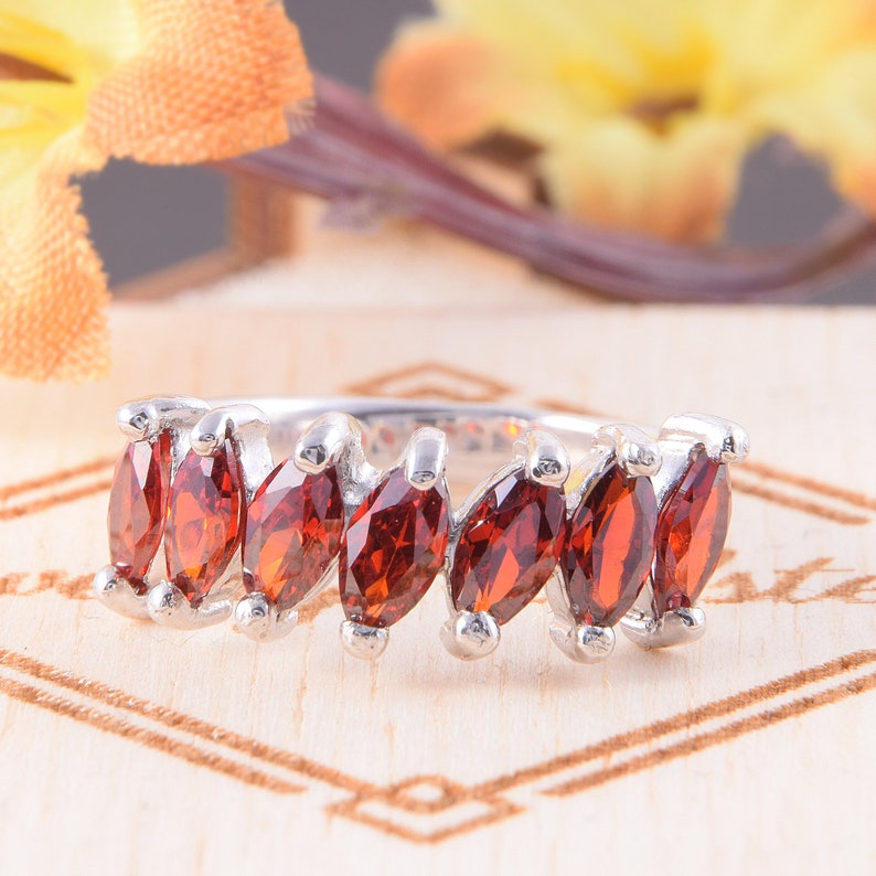 Red stone ring Garnet ring band Anniversary ring Marquise ring Garnet ring January birthstone Silver garnet ring Red gemstone ring