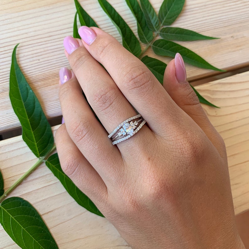 Wedding Rings Set Bridal Rings Set Dainty Wedding Rings Etsy