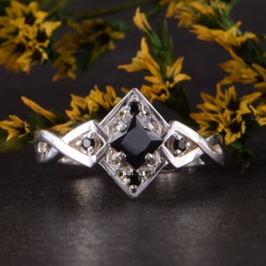 925 sterling silver art deco black stone promise ring for her, Unique antique style womens promise ring, Unique art deco engagement ring
