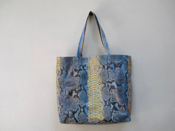 soft slouchy tote bag