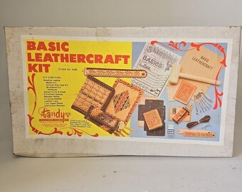 Vintage TANDY Leather "Lets Do Modern" Leathercraft Beginners Kit 5500 Craft