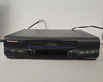 Panasonic PV-V4520 VCR 4 Head Hi-Fi Stereo Omnivision Blue Line Works No Remote