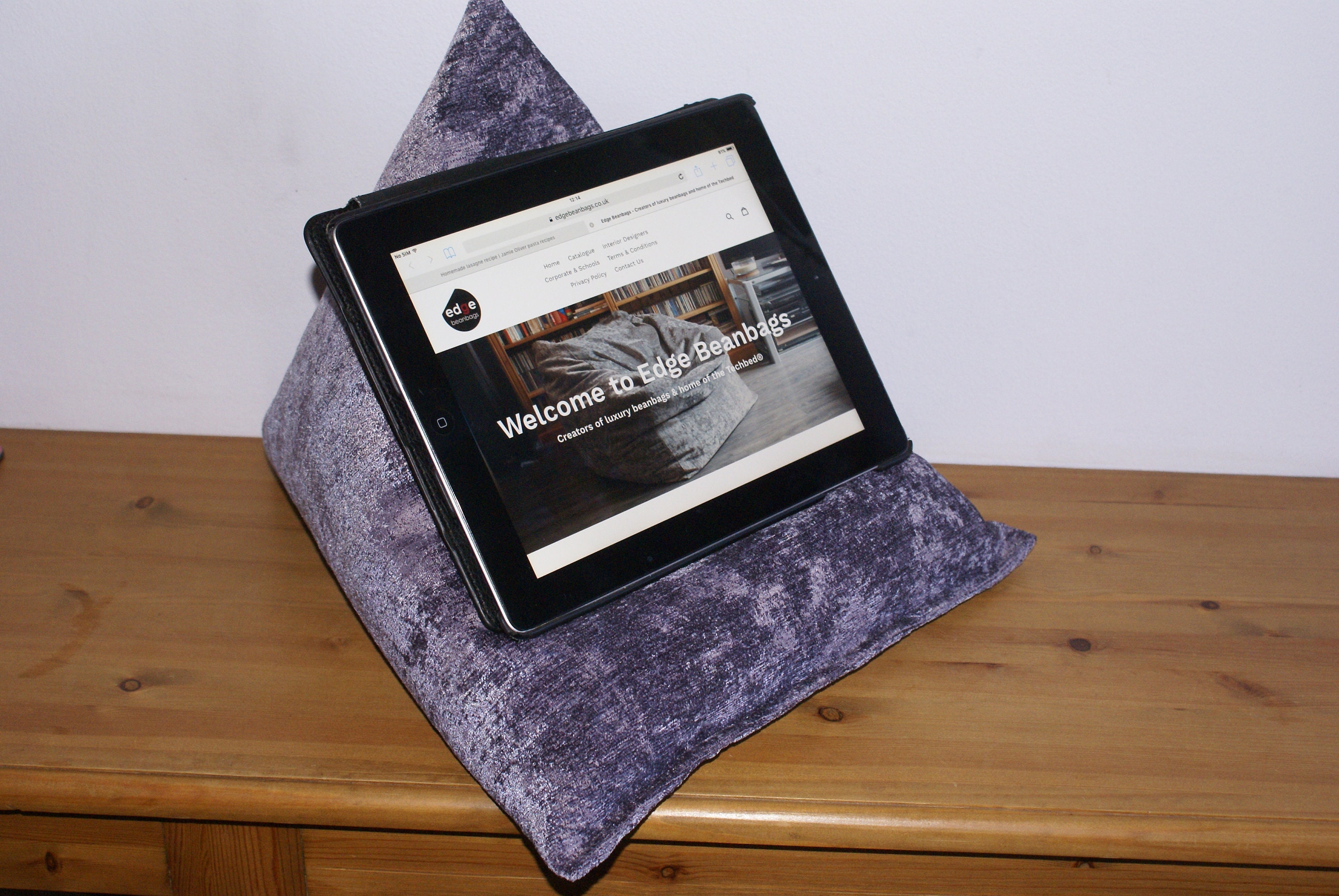 Support iPad Book Couch, Support Universel pour Tablette, Porte-Livre, Coussin de Lecture, Lecture au Lit, à la Maison