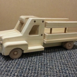 Wood Toy Plan - Flat Bed Truck