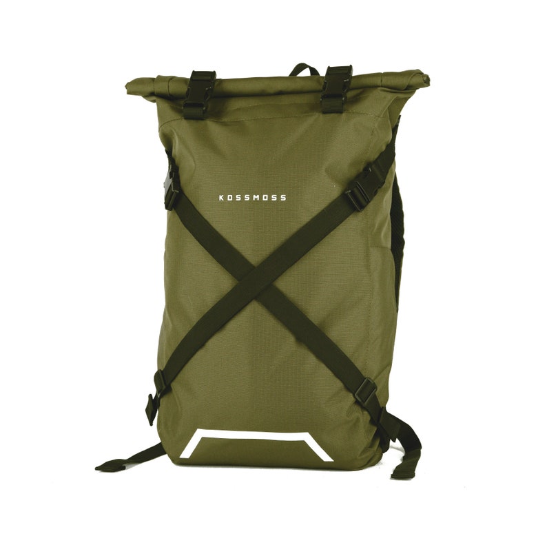 Roll top laptop backpack Travel rucksack Carry on bag Outdoor backpack camping Dslr backpack photographer Military backpack camo