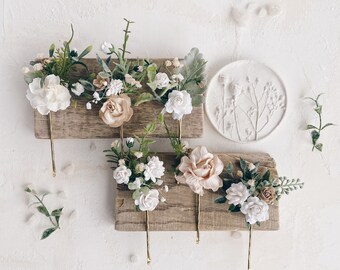 Beige Filler Hair Flower
