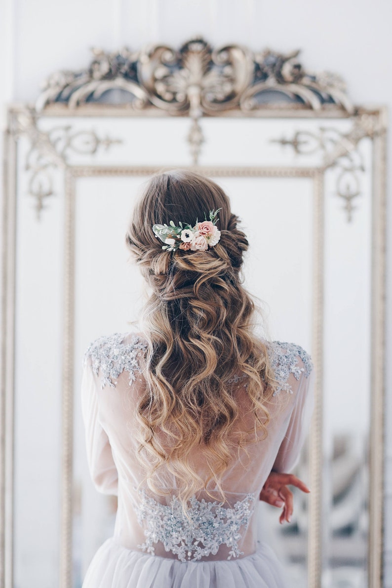 Haarspange mit Blüten