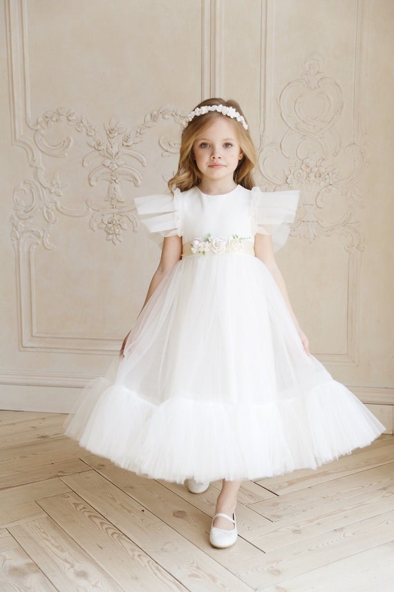 where to buy flower girl dresses near me