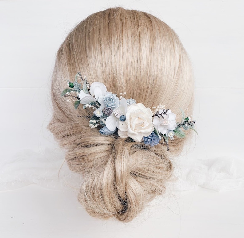 Bridal hair clip Flower hair comb Wedding headpiece Blue hair piece