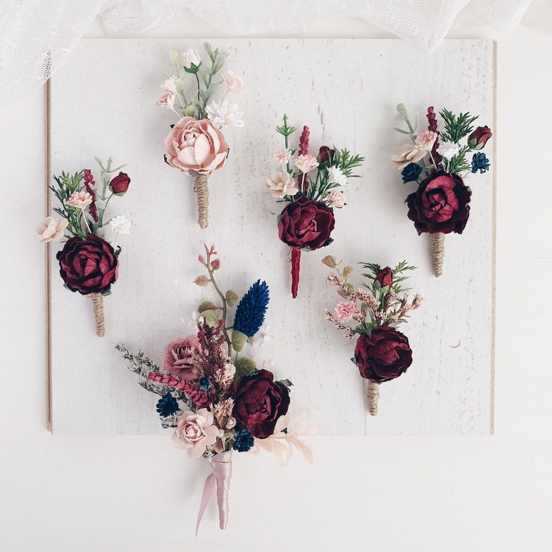 Groomsman boutonniere man boutonniere Rustic boutonniere Burgundy flower boutonniere