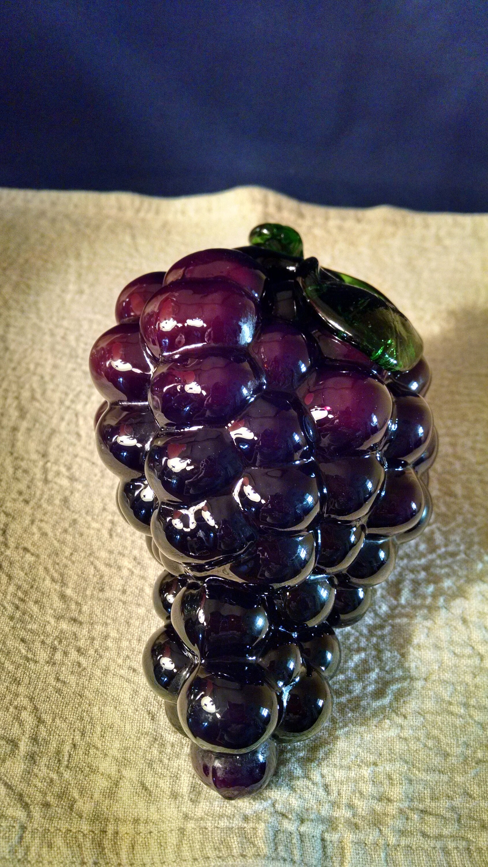 Murano style glass grapes