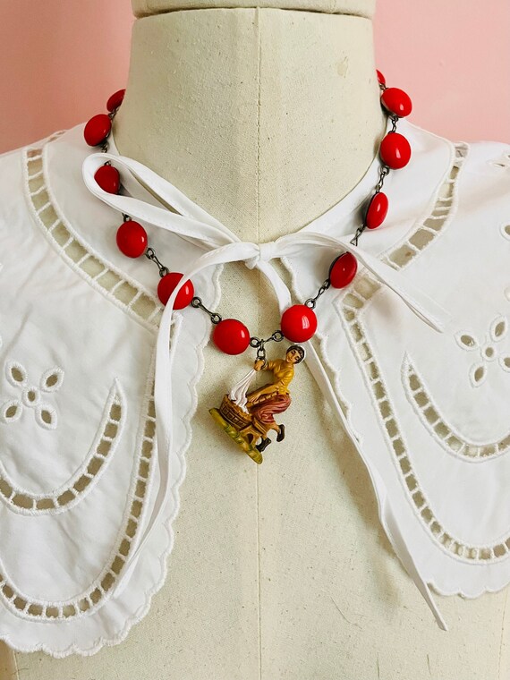 Vintage red necklace! Vintage remake jewelry! Upcy