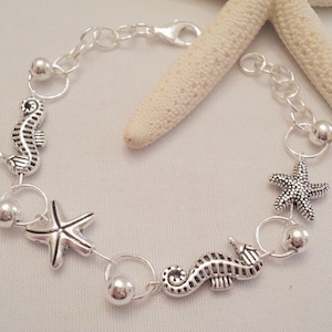 Starfish Bracelet, Seahorse Bracelet, Beach Bracelet, Starfish Charm, Seahorse Charm, Bridal Bracelet, Bridesmaid Bracelet, Womens Gift Idea