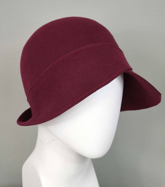 vintage style wool felt cloche hat