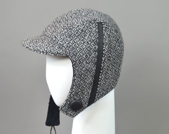 Pilot cap with earflap and small brim, retro style, Wool hat with earflap in 20ies style
