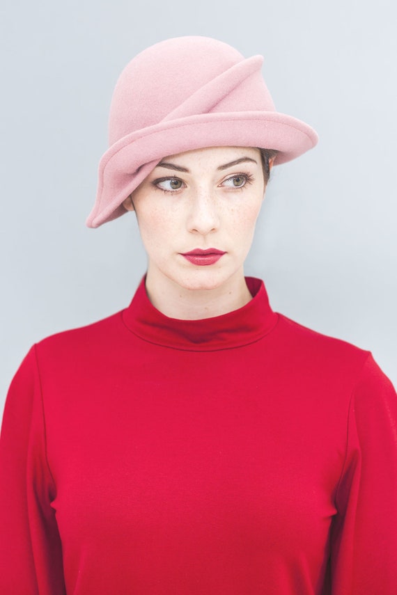 vintage style wool felt cloche hat