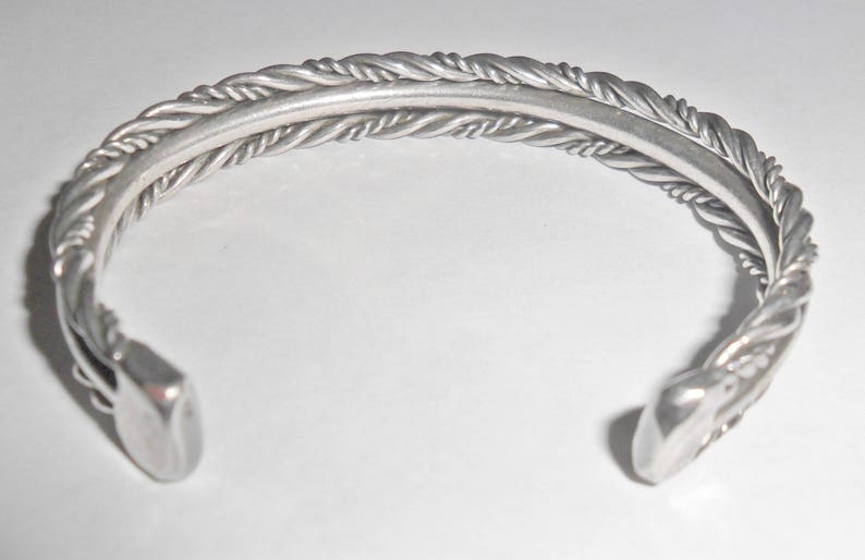 Cool vintage Southwestern style silver plated twisted wire cuff bracelet