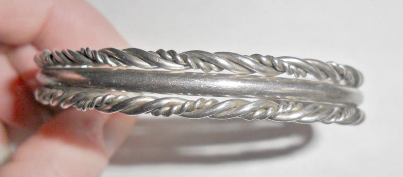 Cool vintage Southwestern style silver plated twisted wire cuff bracelet