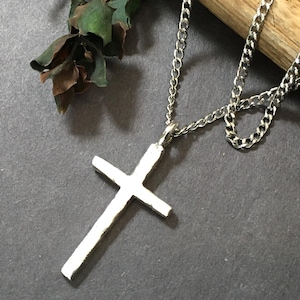 Hammered Cross Pendant Set: Stainless Steel Miami Cuban Chain