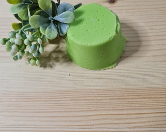 Festes Shampoo ,Rosmarin - Lemongras, geeignet längeres  Haar, gut schäumend