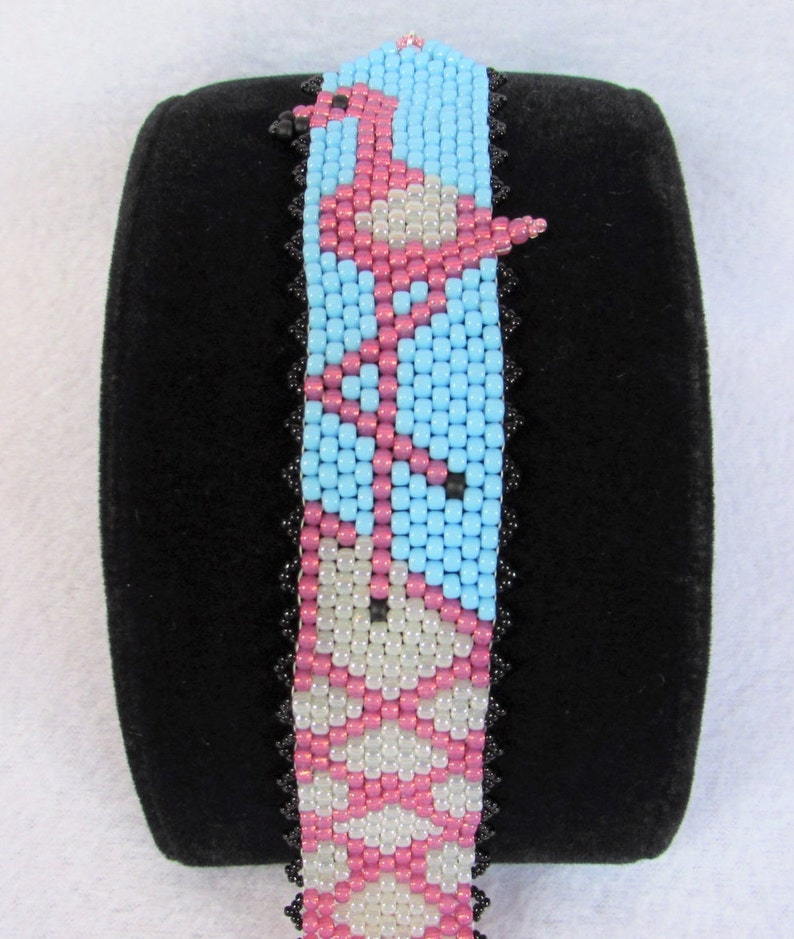 Pink Flamingo Peyote Stitch Cuff Bracelet Pattern with Size 8 Beads image 3